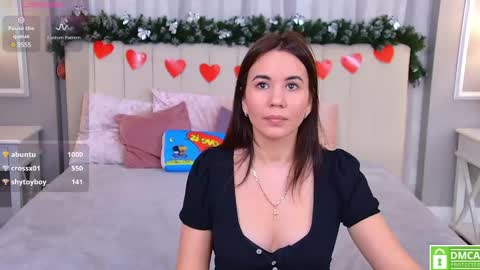 Ella online show from 17, 2, 2025