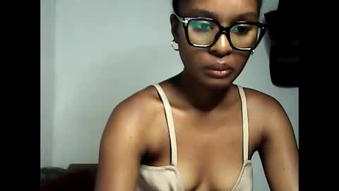 Snapshot of ellah245 chatting on 24, 2, 2026 ellah245 online show from 24, 2, 2026