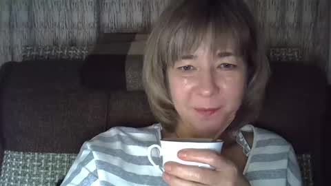 ellajohnsonx online show from 19, 12, 2024