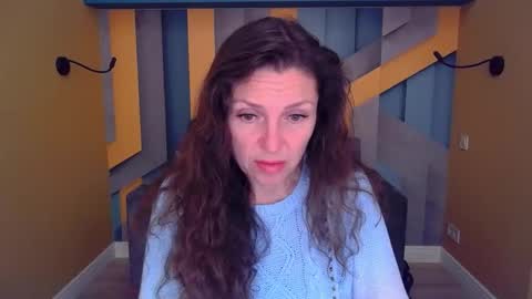 Snapshot of ellalongs chatting on 4, 5, 2026 EllaLongs online show from 4, 5, 2026