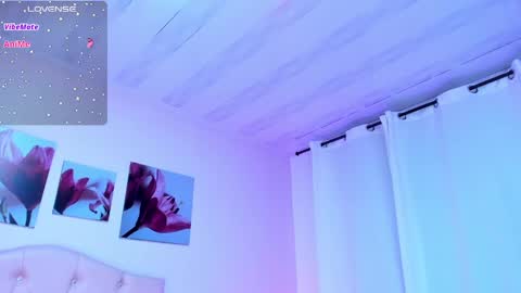 ellarosee_ online show from 2, 12, 2024