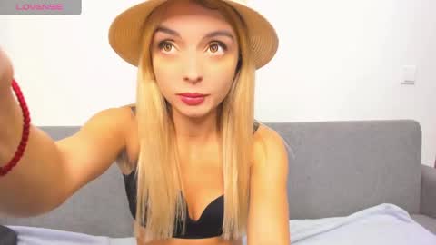 ellen_flow online show from 19, 2, 2025