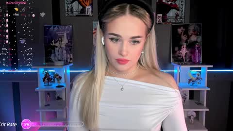 Snapshot of ellensoftt chatting on 8, 12, 2024 Maria online show from 8, 12, 2024