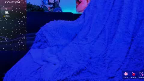 Snapshot of elli_26 chatting on 6, 11, 2025 Ellie online show from 6, 11, 2025