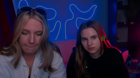 Ashley online show from 15, 4, 2026