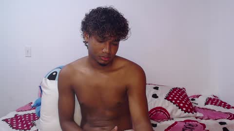 Snapshot of ellie_andy19 chatting on 9, 1, 2025 kev  dani online show from 9, 1, 2025