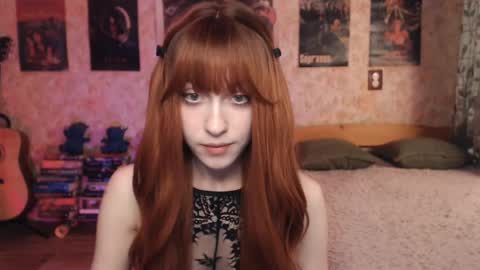 ellie_friendly online show from 17, 9, 2025