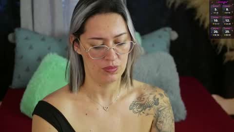 Ellie Ramos online show from 7, 10, 2025