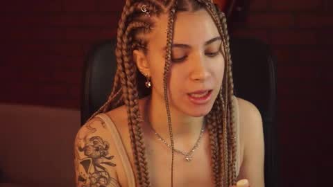 elliecutes online show from 11, 2, 2025