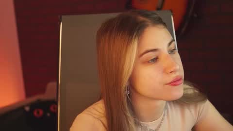 elliecutes online show from 22, 2, 2025