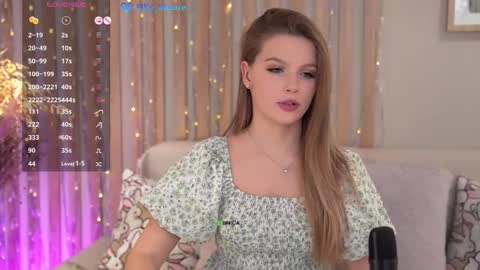 Ellie Moore online show from 10, 2, 2025