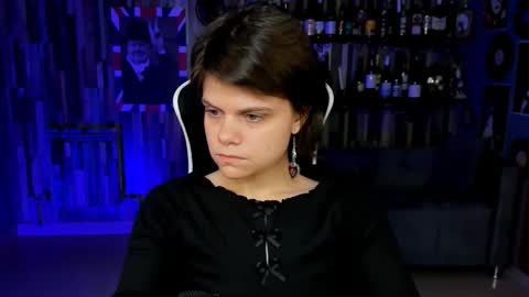 elliemurler online show from 19, 9, 2025