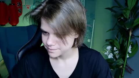 elliemurler online show from 1, 10, 2025