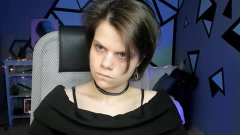 elliemurler online show from 3, 10, 2025