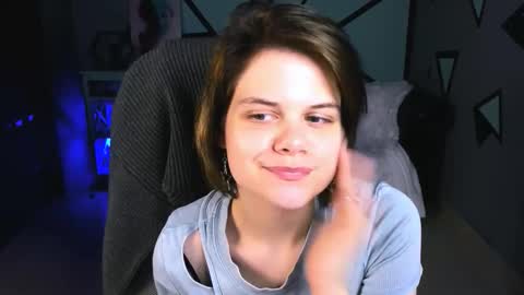 elliemurler online show from 5, 11, 2025