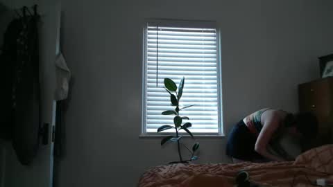 Snapshot of ellierowyn chatting on 11, 9, 2025 Ellie Rowyn online show from 11, 9, 2025