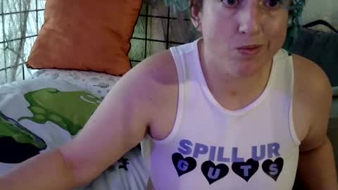 Snapshot of elliohh chatting on 22, 5, 2026 Elliohh online show from 22, 5, 2026