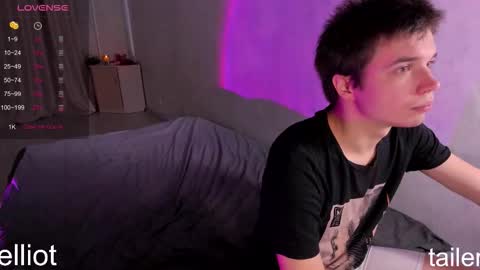 elliot_winki online show from 8, 11, 2025