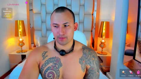 E L L I O T    V E L E Z online show from 17, 10, 2025