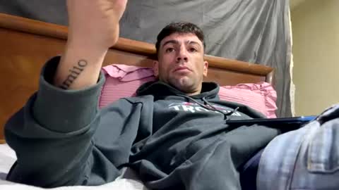 ellucho221 online show from 24, 6, 2026