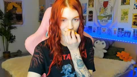 Elly     Fansly  online show from 13, 12, 2024