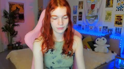 Elly     Fansly  online show from 17, 1, 2025