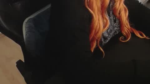 Elly online show from 17, 2, 2026