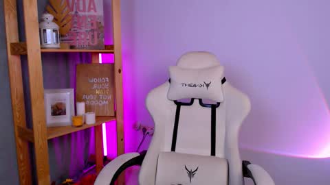 Elly online show from 20, 11, 2025