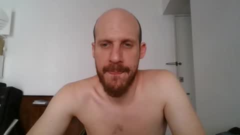 Mati Restrepo online show from 1, 1, 2025