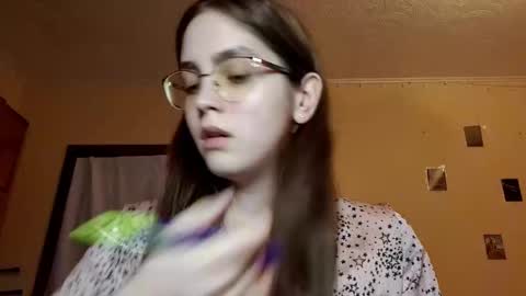 Kate online show from 17, 3, 2026