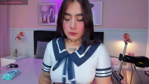 Elodie  online show from 24, 9, 2025