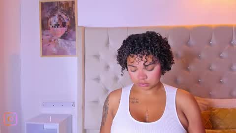 Snapshot of eloisa_cleavage_ chatting on 16, 5, 2026 Maya online show from 16, 5, 2026