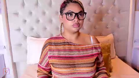 Snapshot of eloisa_cleavage_ chatting on 13, 7, 2026 Maya online show from 13, 7, 2026