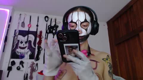 Chelsea  Please help me to reach 100 thumbs up online show from 4, 1, 2025