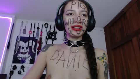 Chelsea  Please help me to reach 100 thumbs up online show from 7, 1, 2025