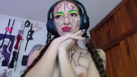 Chelsea  Please help me to reach 100 thumbs up online show from 15, 2, 2025