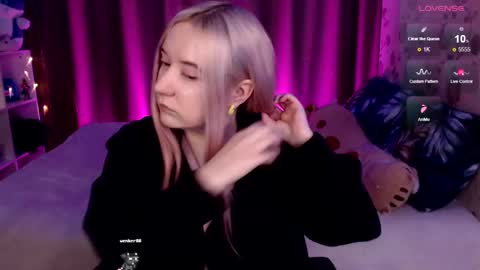 Ela give me a thumbs up if you like it  and this is important for the development of the account online show from 20, 12, 2024