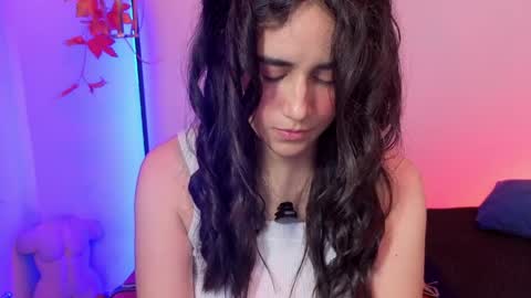 elowen_halley1 online show from 3, 4, 2026