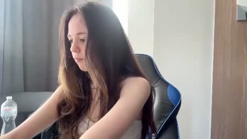 Milana online show from 9, 6, 2026