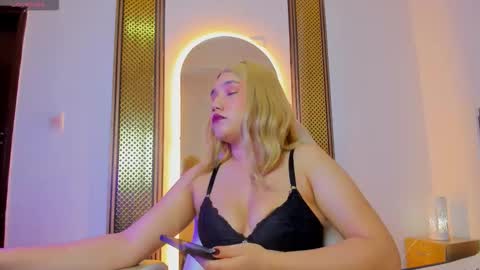 Snapshot of elsa69dreams chatting on 16, 2, 2026 Elsa online show from 16, 2, 2026