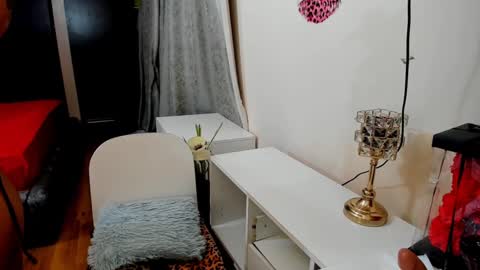 Snapshot of elsagloww chatting on 17, 1, 2025 ELSA BBY online show from 17, 1, 2025