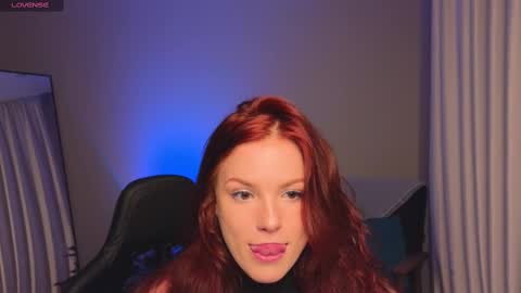 Snapshot of elsie_ginger chatting on 22, 2, 2025 Elsie online show from 22, 2, 2025