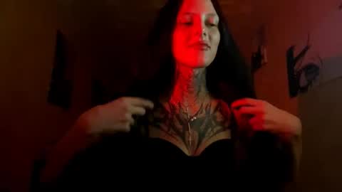 Evelyn online show from 20, 9, 2025