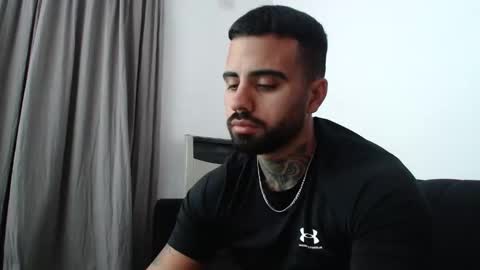 Snapshot of elturrodelsexo chatting on 10, 9, 2025 elturrodelsexo online show from 10, 9, 2025