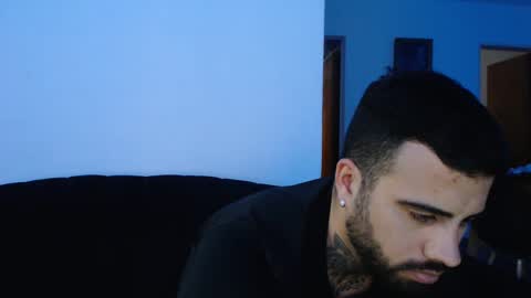 Snapshot of elturrodelsexo chatting on 17, 9, 2025 elturrodelsexo online show from 17, 9, 2025