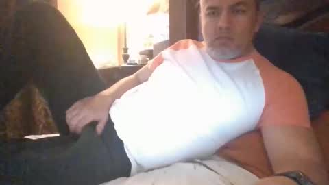 Snapshot of elvecinoatractivo chatting on 28, 11, 2025 Peter pan online show from 28, 11, 2025