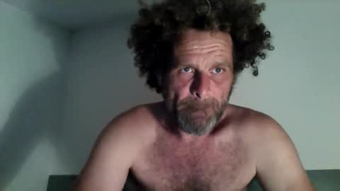 elyjahoye online show from 13, 4, 2026