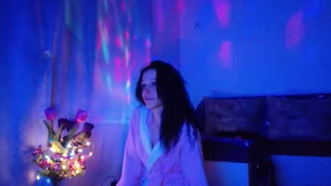 Elisa online show from 27, 2, 2025