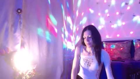 Elisa online show from 23, 2, 2026