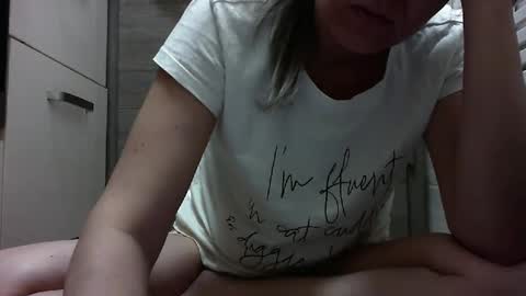 Snapshot of elyseblue chatting on 9, 1, 2025 elyseblue online show from 9, 1, 2025